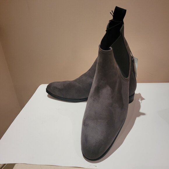 #44 New with tag without box Grey Suede ankle boots main image 8